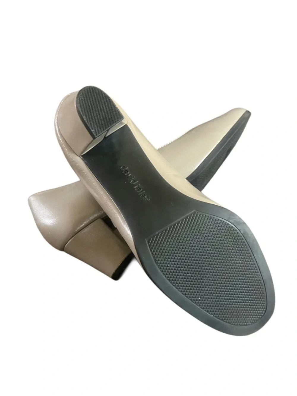 David Tate Women's. Taupe Leather Pump  Size 6